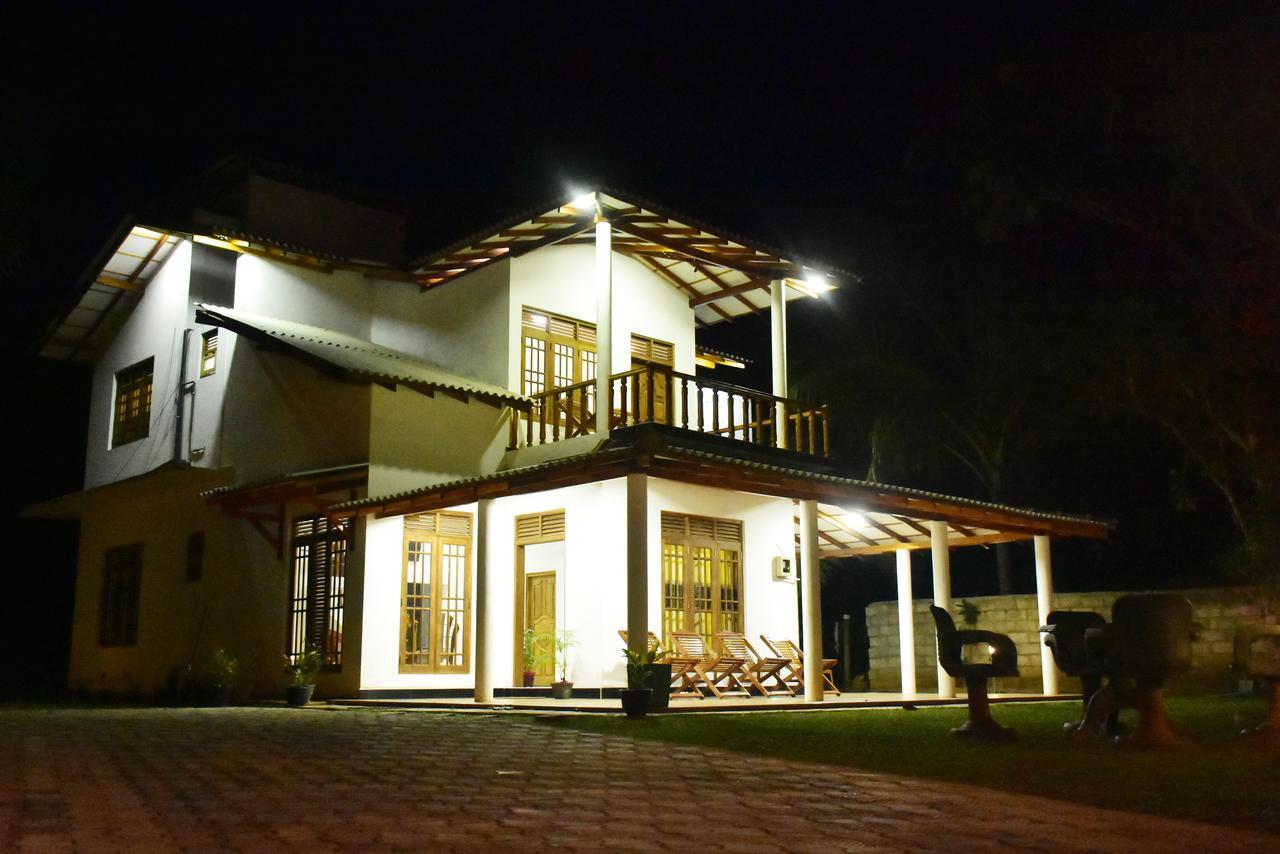 Hotel Nimjaya Udawalawe Ngoại thất bức ảnh